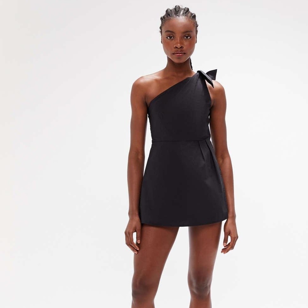 Urban Outfitter Black Ramper